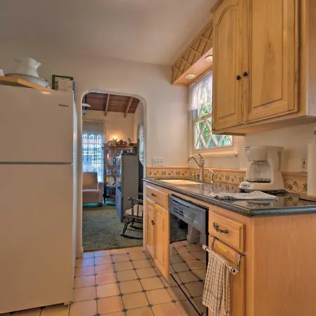 Avalon Escape Everything Within Walking Distance! Exterior photo