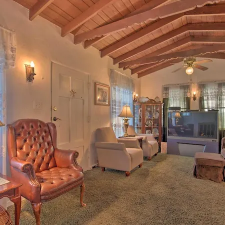 Avalon Escape Everything Within Walking Distance! Exterior photo