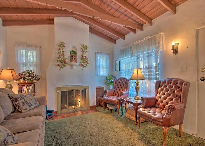 Avalon Escape Everything Within Walking Distance!